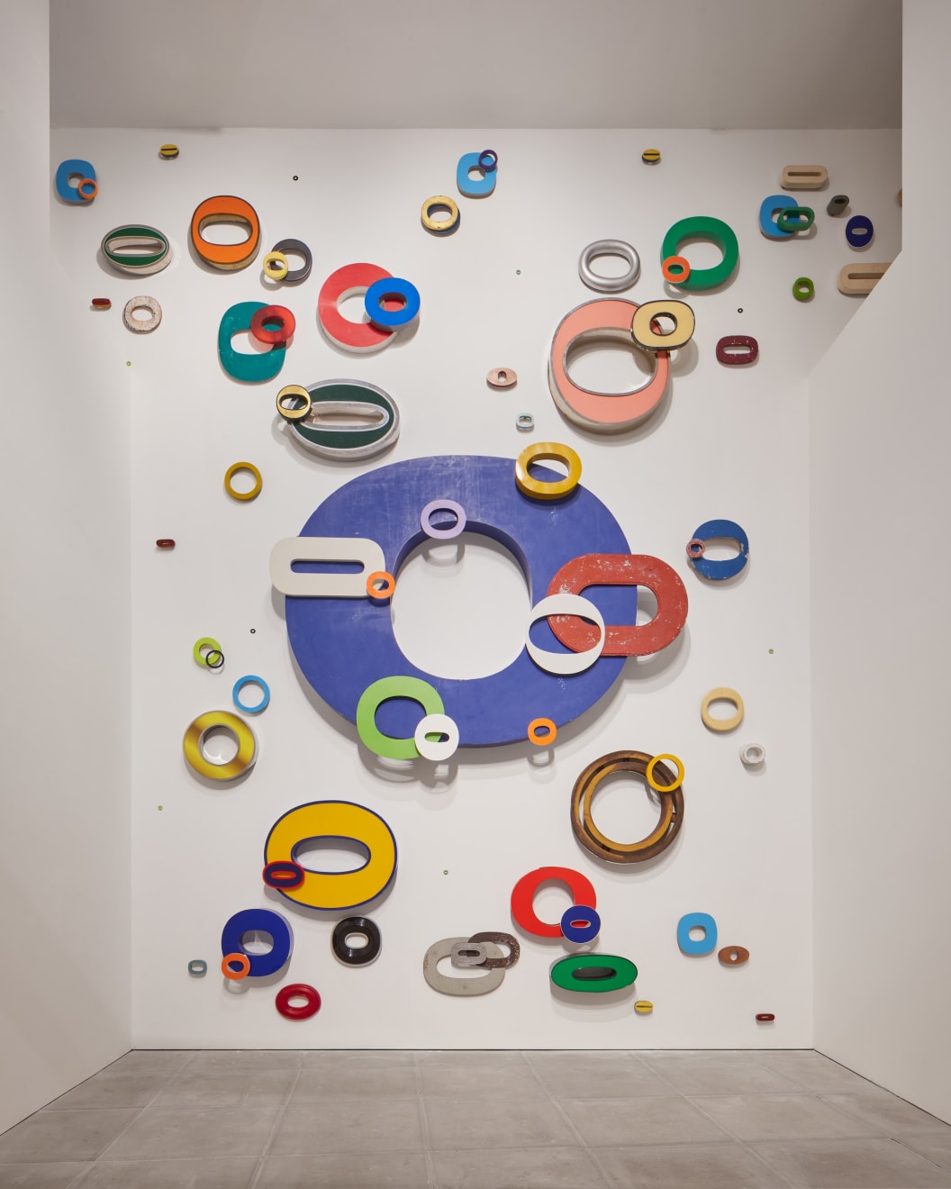 Leo Fitzmaurice, Circumspectacle (Blueshift), 2024