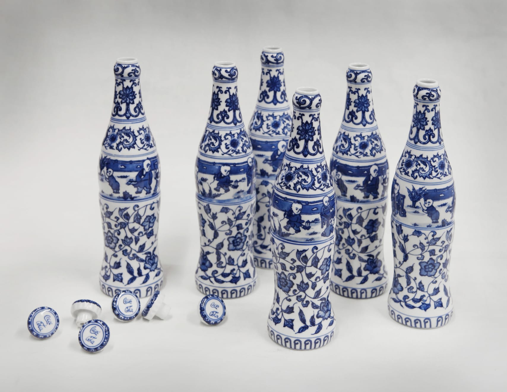 張宏圖, 可口可樂（六瓶裝） Kekou-Kele (Six Pack), 2002