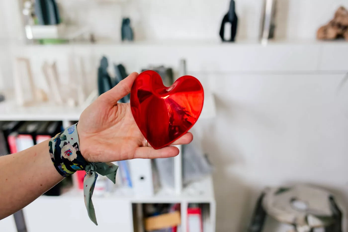 Oskar Zieta, Hot Heart (Inflated), pakaba, magnetas / hanger, magnet