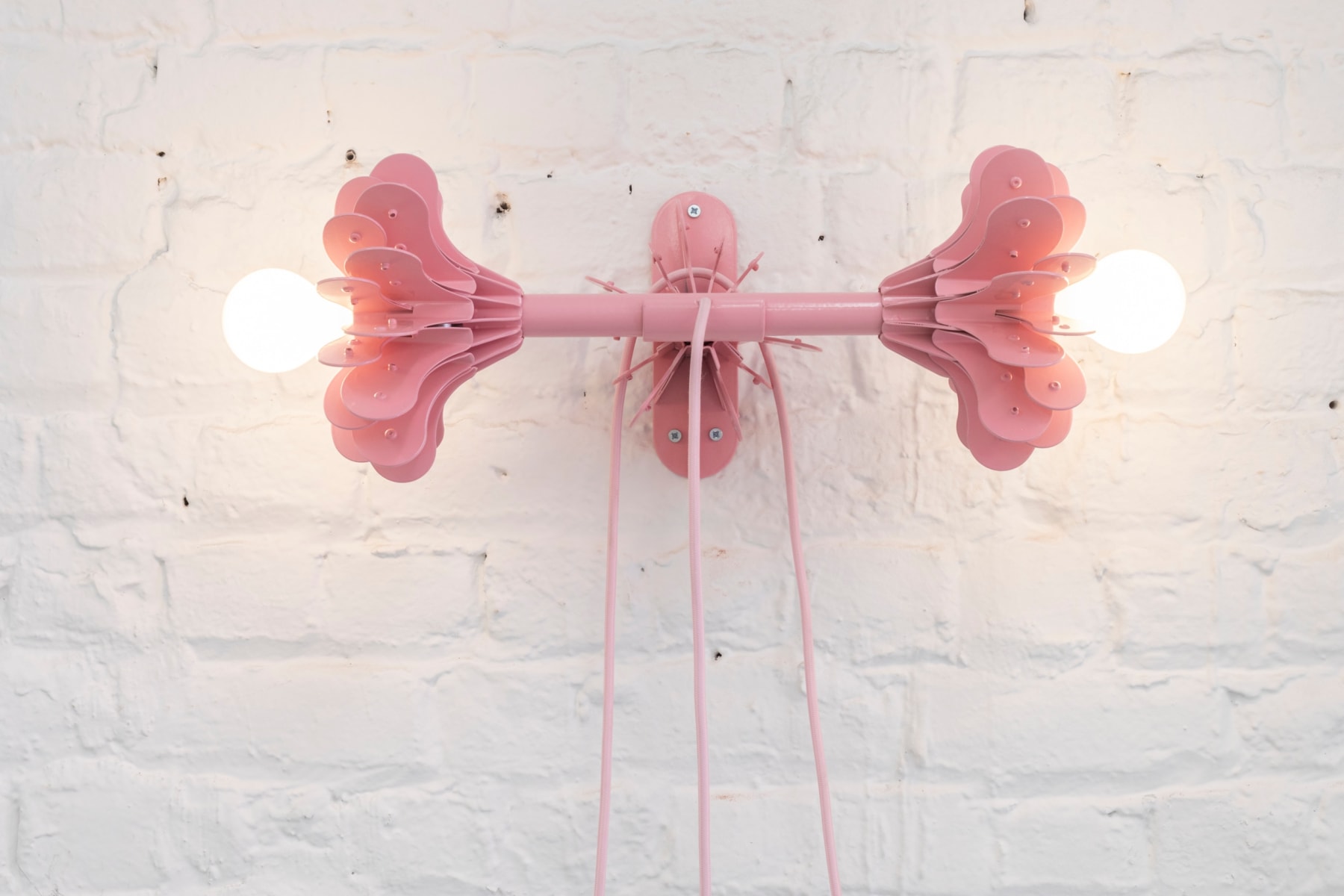 Flora Lechner, VENT lamp (Beige / Smėlinė), 2023