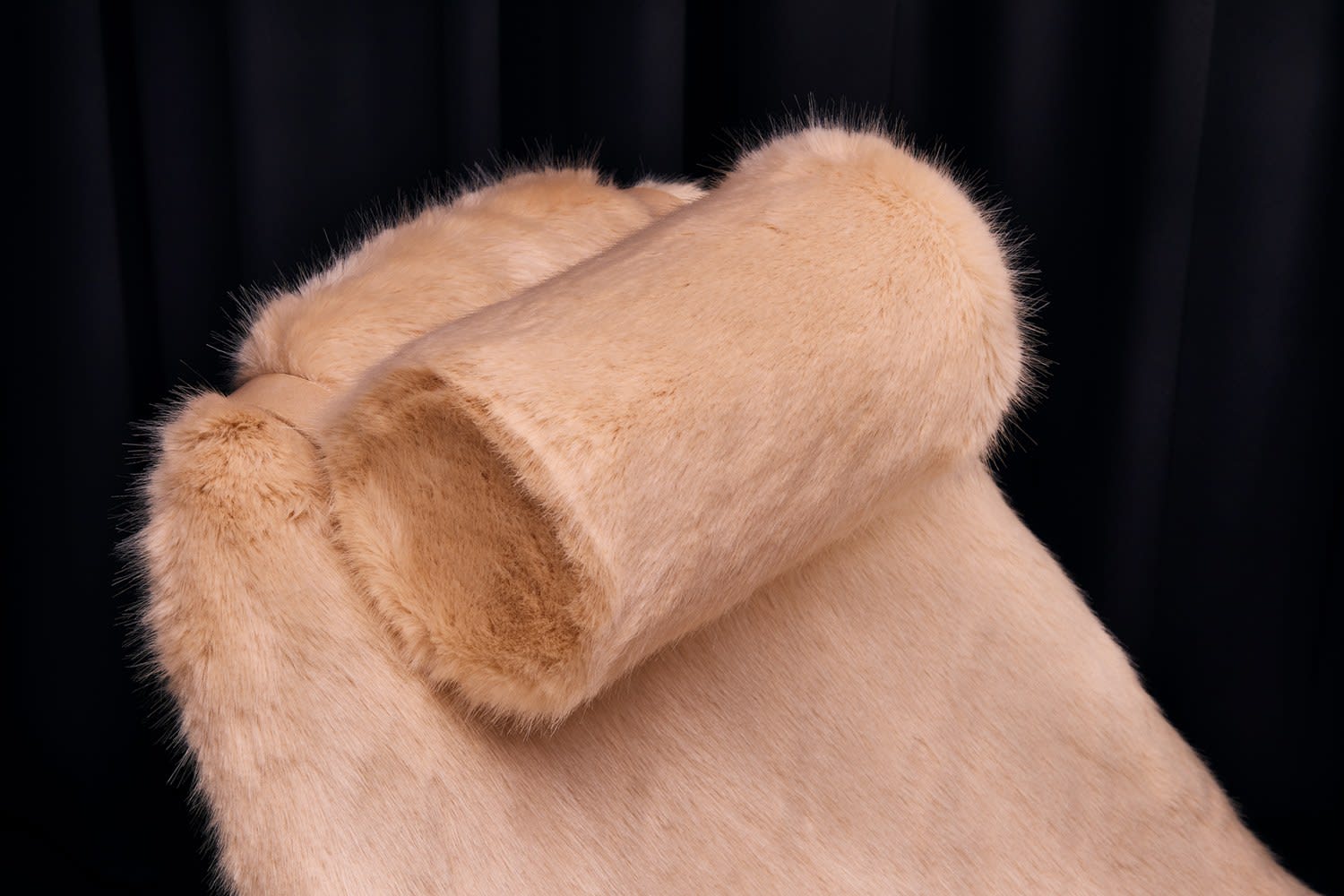 Marija Puipaitė & Vytautas Gečas, Envisioned Comfort (Chaise longue), 2017