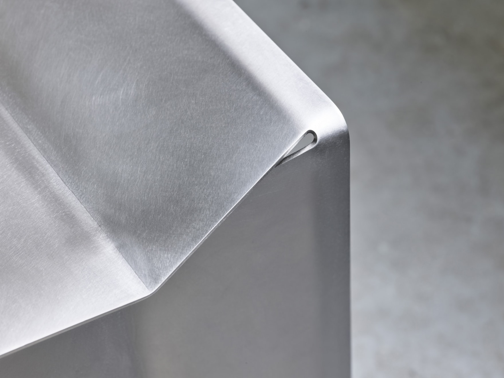 Paul Coenen, Camber stool, 2021