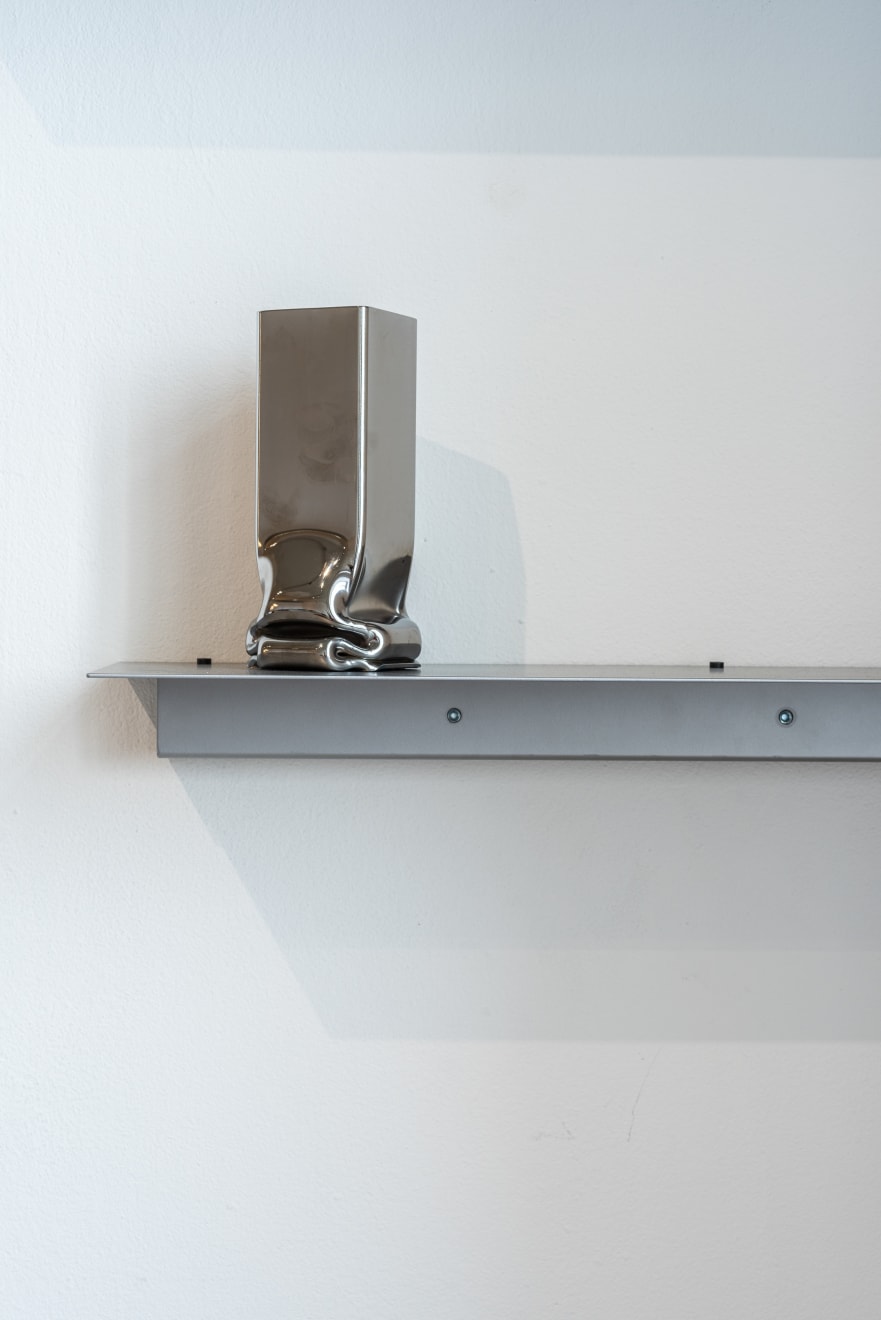 Tim Teven, Lentyna / Tube Wall Shelf 1, Lentyna / shelf