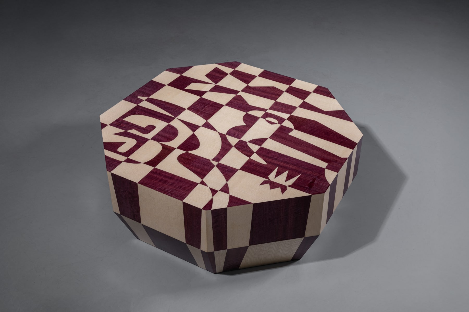 Martynas Gailiušas, ADHDOCD, Stalas / table