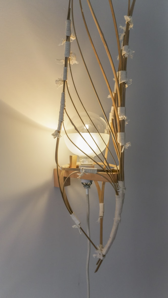 Joan Vellve Rafecas, Leaf nº 2 (wall lamp), 2021