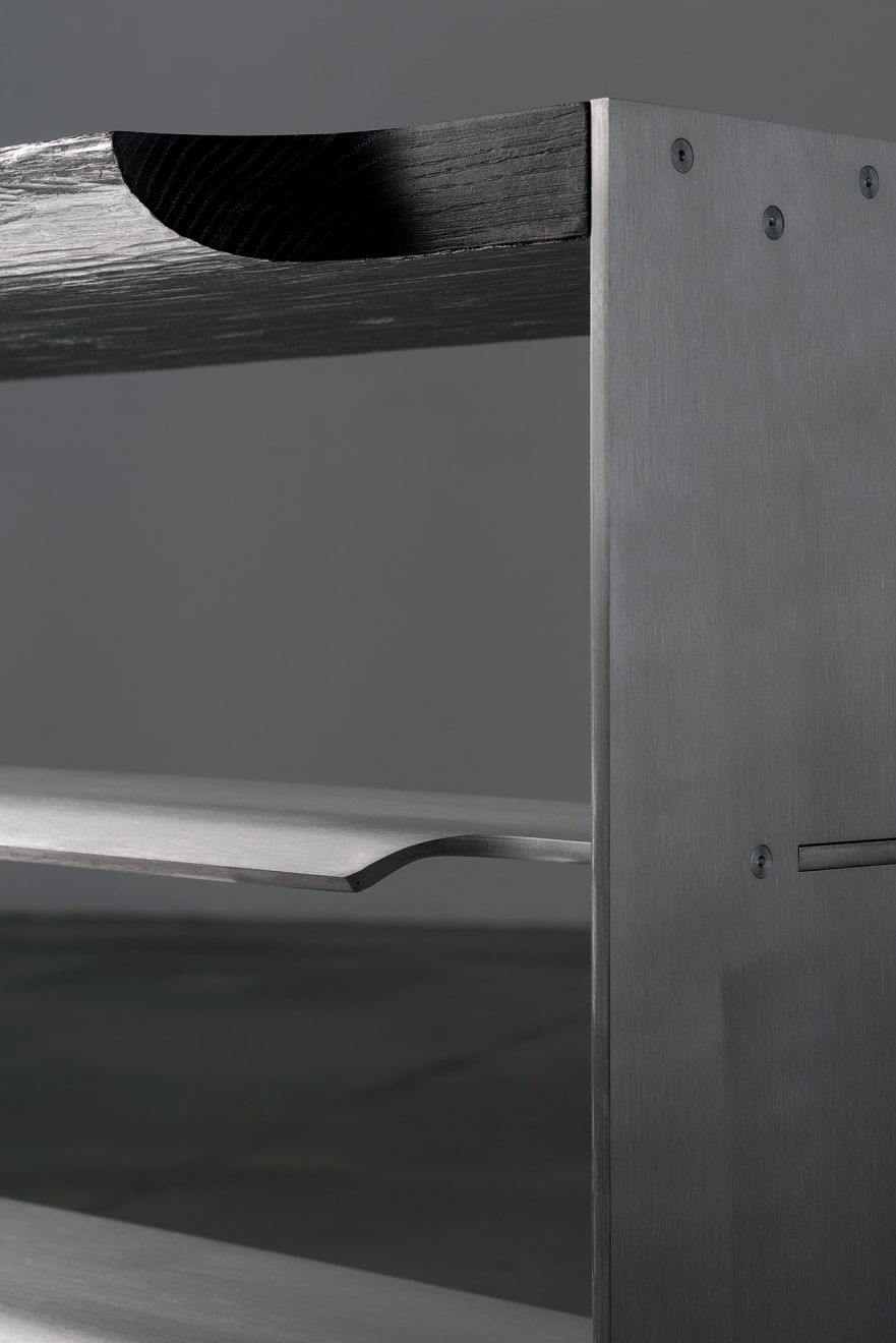 Mantas Lesauskas, F16 F F , Knygų konsolė / Book Console