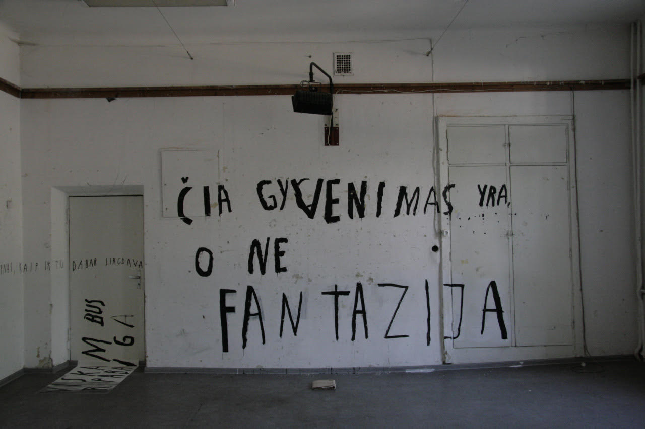 Ieva Rojūtė, ČIA GYVENIMAS YRA, O NE FANTAZIJA / THIS IS LIFE NOT A FANTASY, 2013