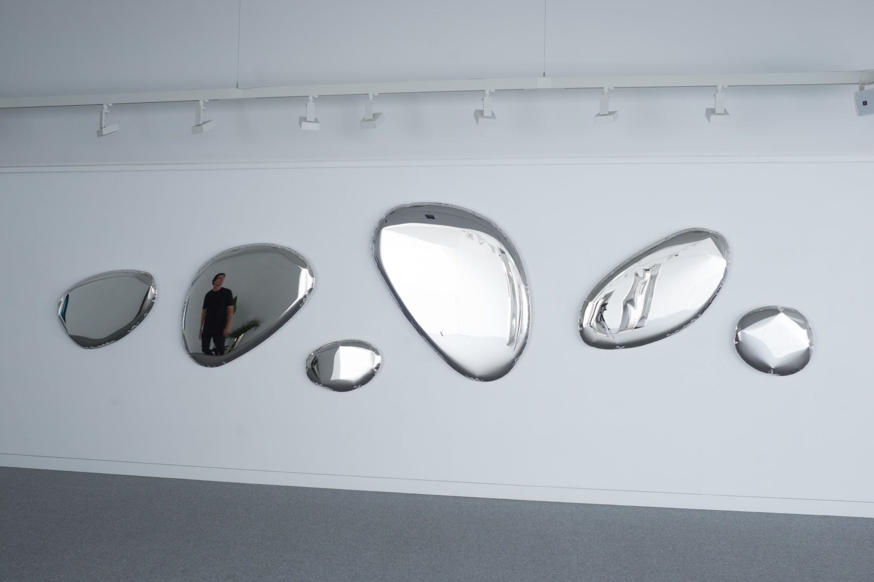 Oskar Zieta, Tafla O6, veidrodis / mirror