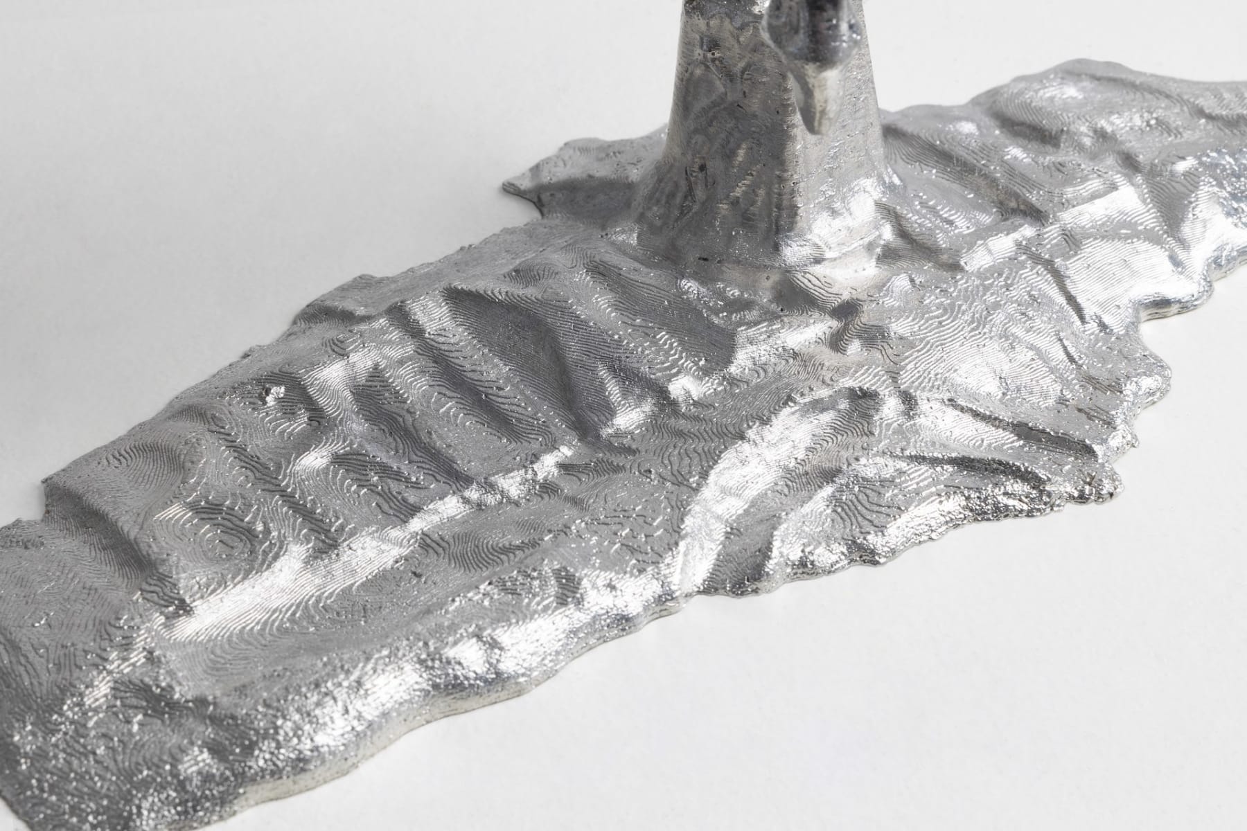 Vilius Dringelis, Vakarienė Briuselyje / Dinner in Brussels, žvakidė / candlestick, 2024