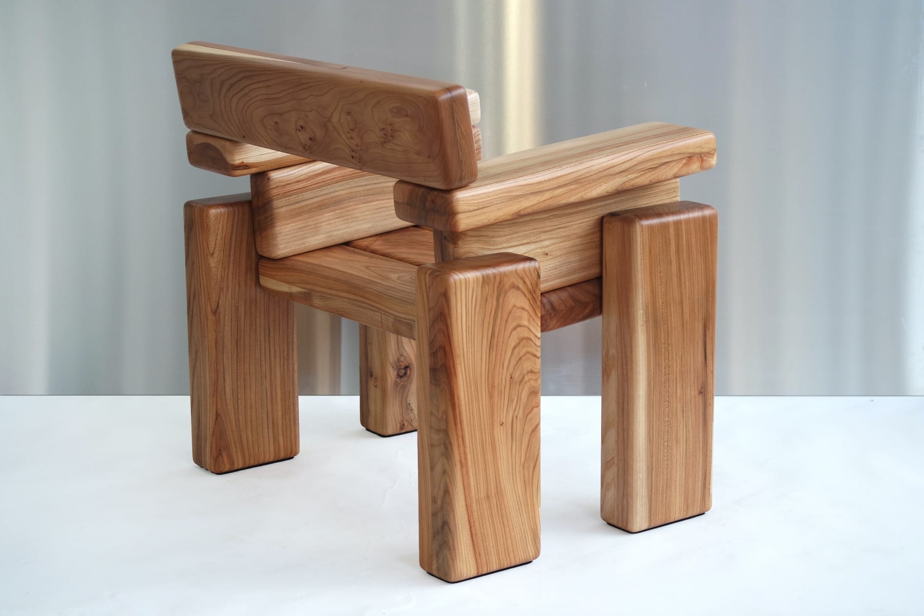Onno Adriaanse, Medinis fotelis - Elm / Timber Armchair - Elm, Fotelis / Armchair
