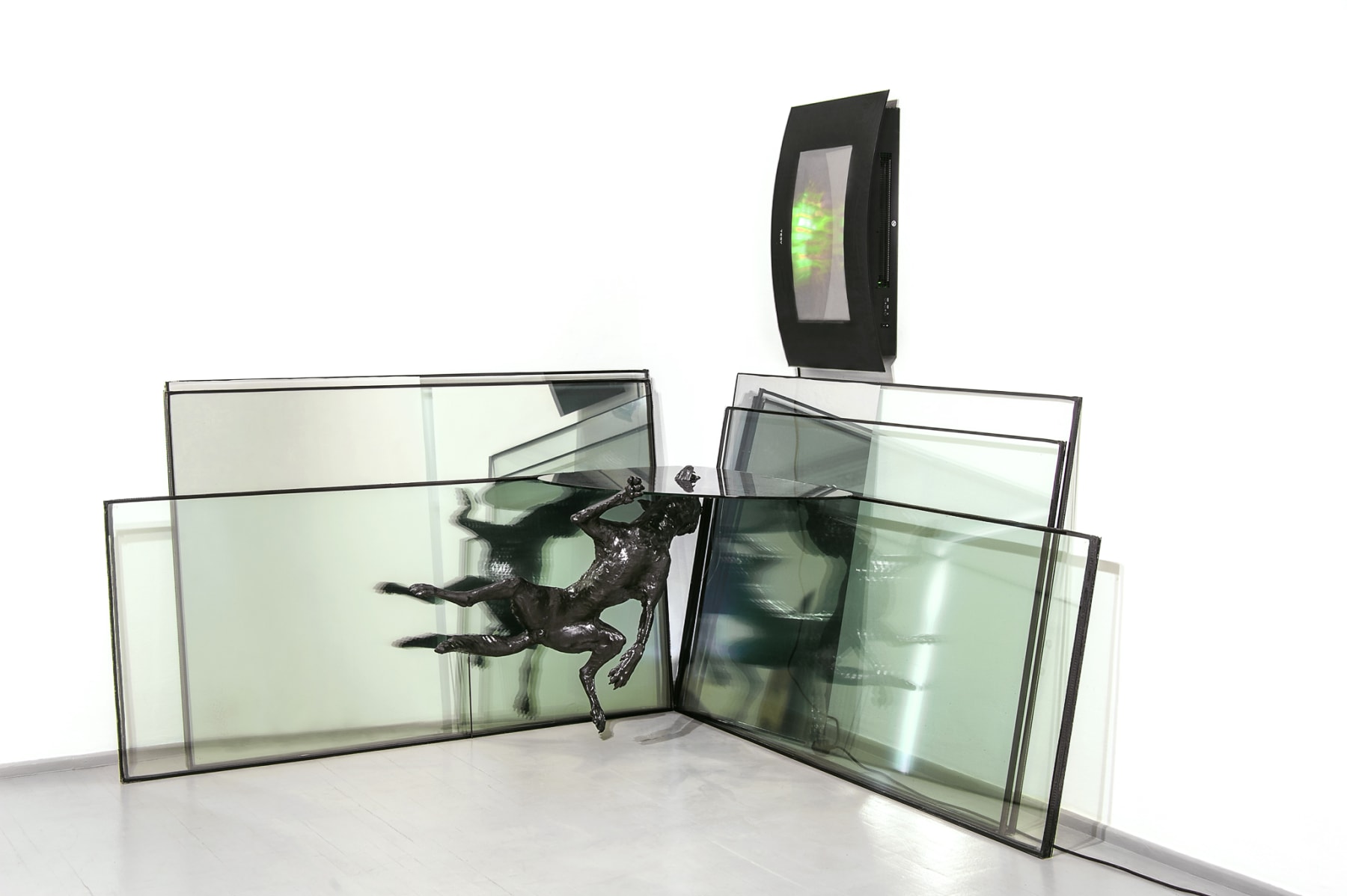 Vytautas Viržbickas, Ofelija. Plaukti pasroviui / Ophelia. To Go With the Flow, 2017