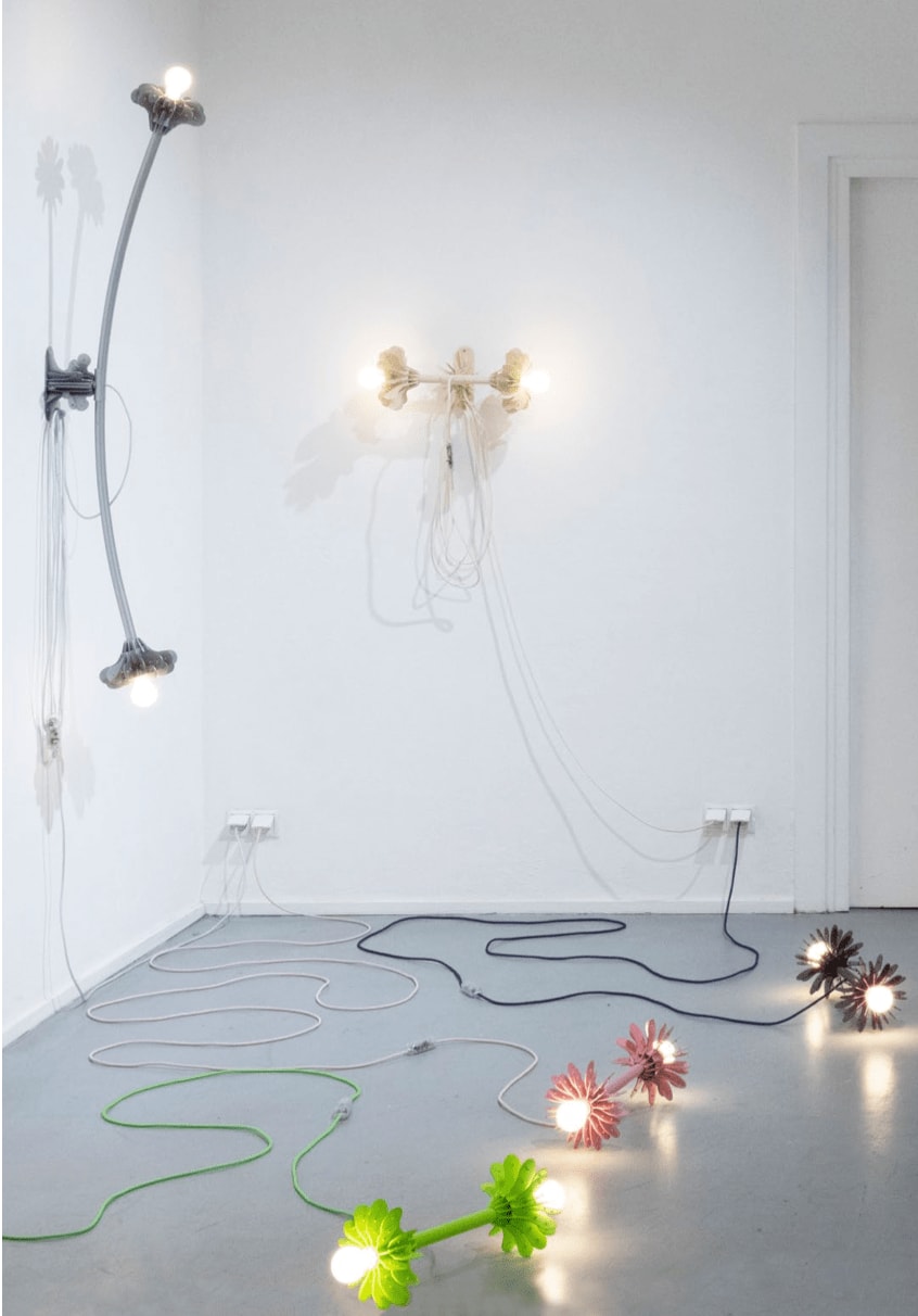 Flora Lechner, VENT lamp (Beige / Smėlinė), 2023