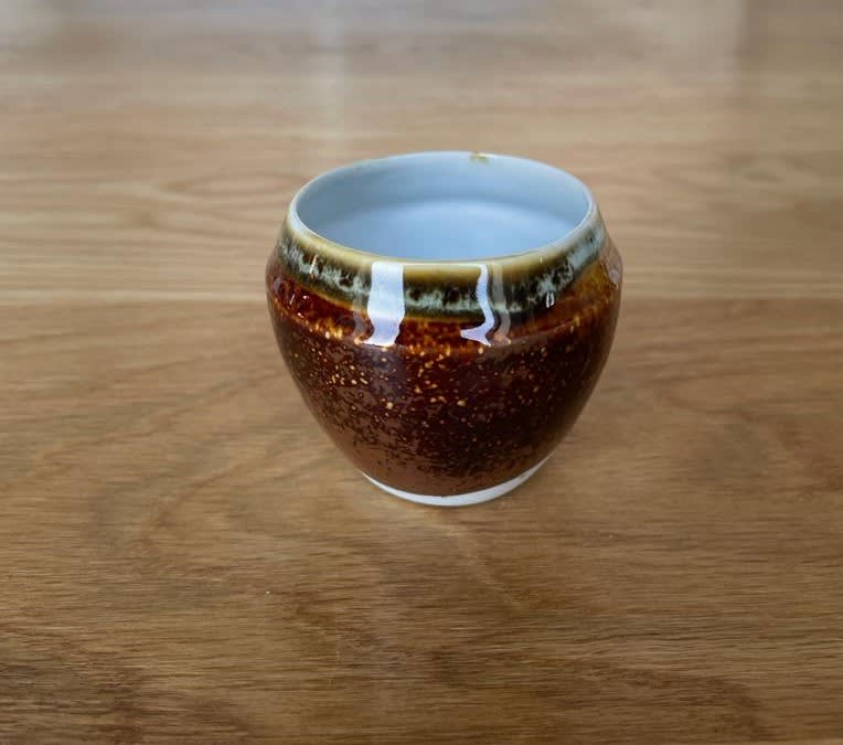 Agnė Kučerenkaitė, Ignorance is Bliss (small cup), 2021