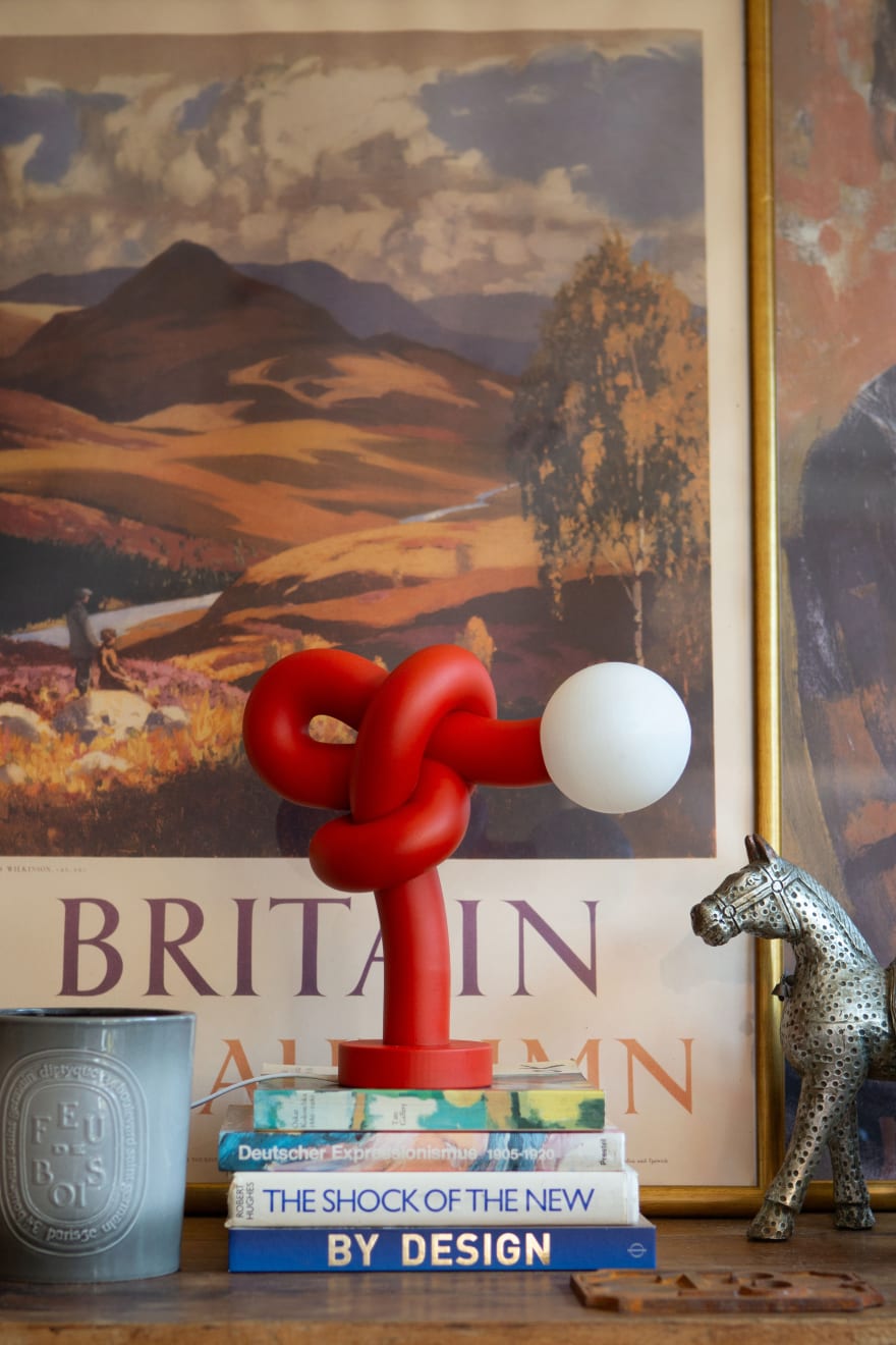 Patricija Pažus, Can you [K]not? šviestuvas / lamp, 2022