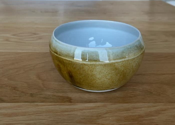Agnė Kučerenkaitė, Ignorance is Bliss (small bowl), 2021