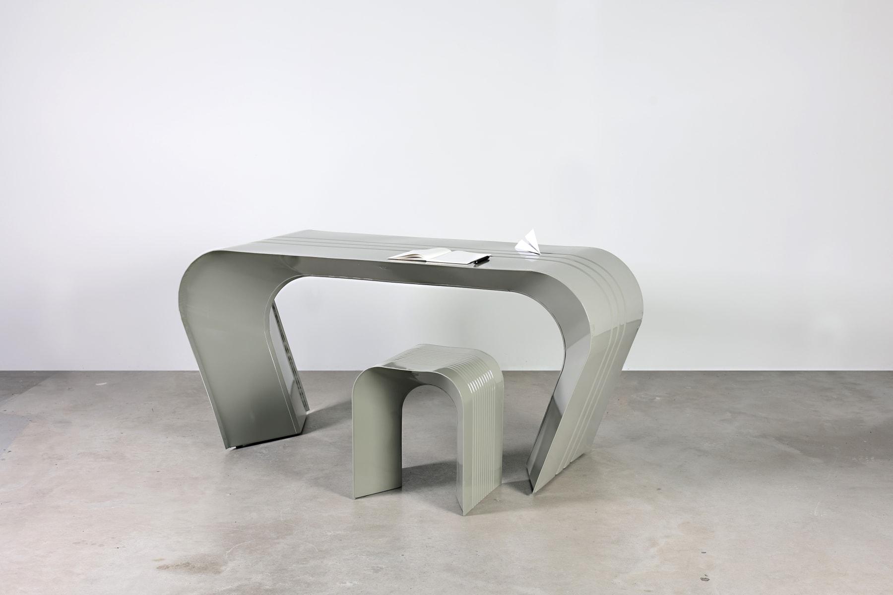 Lennart Lauren, Paperthin Architecture (table), 2018/2021