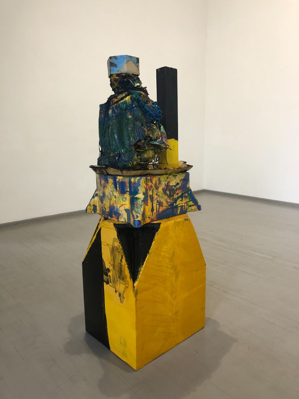 Aidas Bareikis, Rugiagėlės iki kelių / Knee height cornflowers, 2019