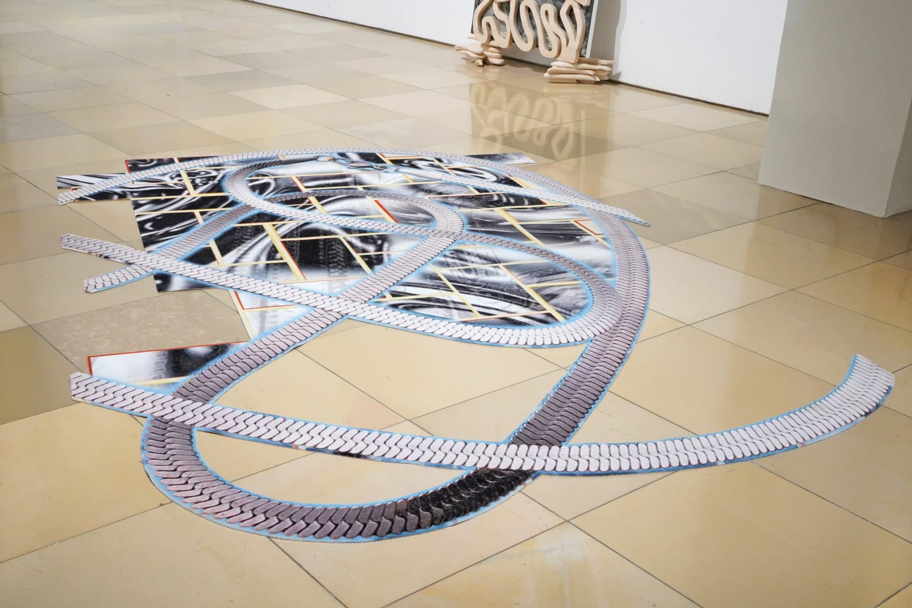 Neringa Vasiliauskaitė, Herringbone Chain, 2023