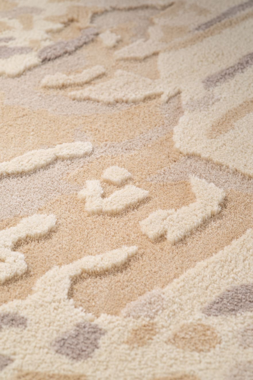 Charlotte Jonckheer, Glyphe (rug), 2021
