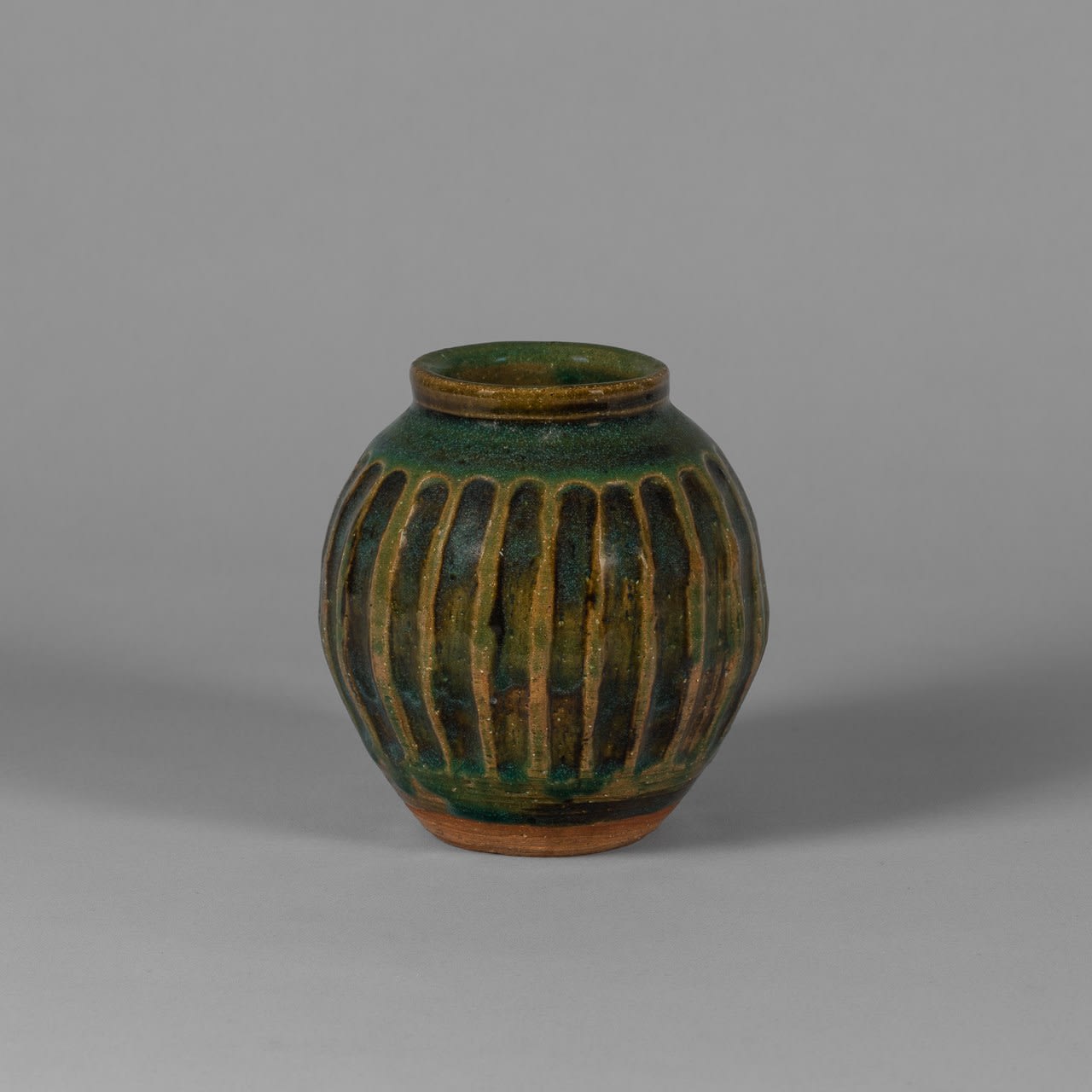 Katharine Pleydell-Bouverie, Vase