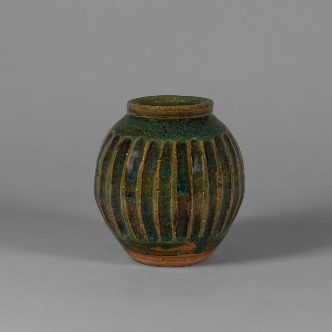 Katharine Pleydell-Bouverie, Vase