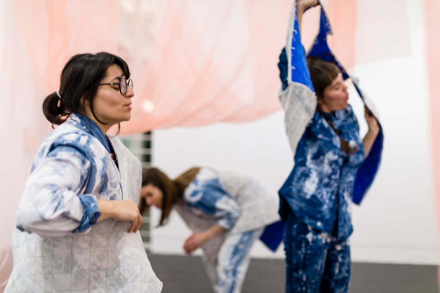 Nicola Singh, Performance by Nicola Singh, Jenny Moore and Harriet Plewis
