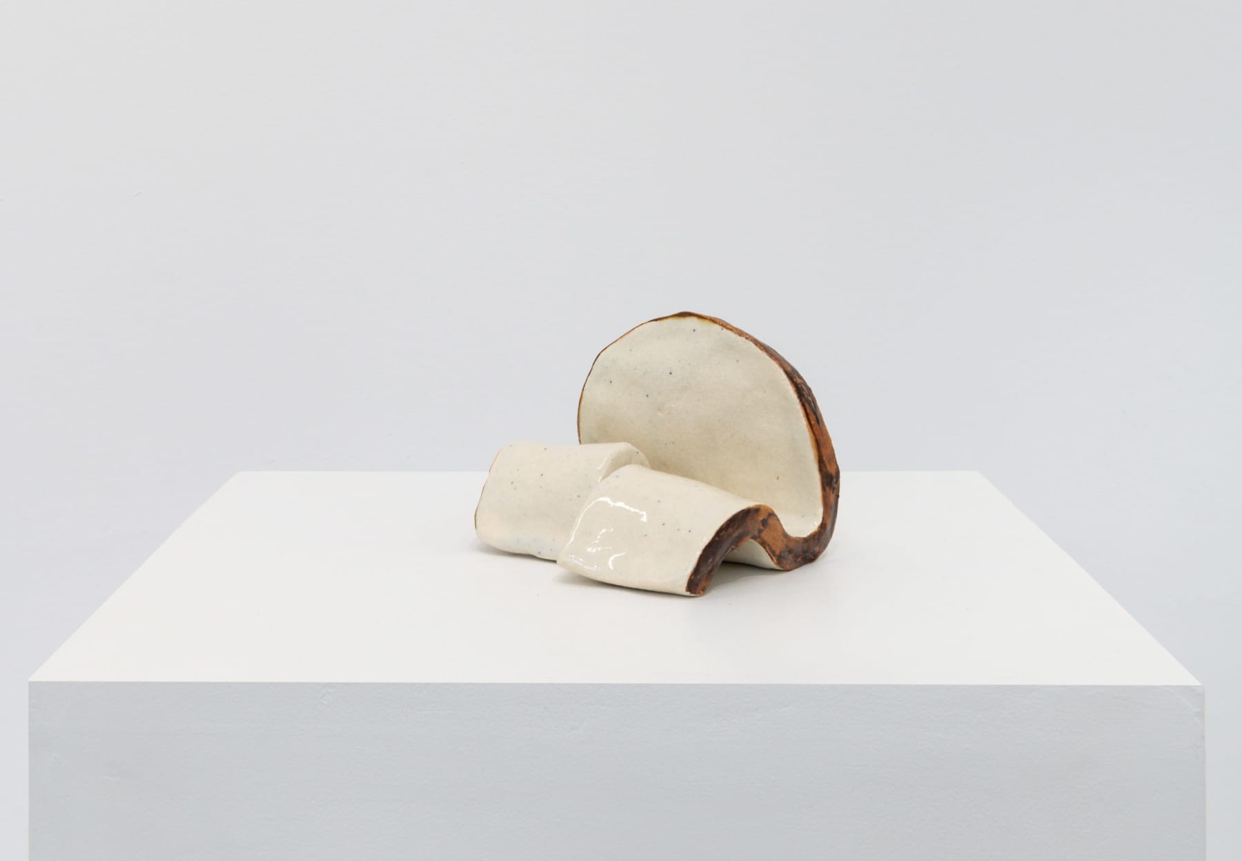 Li Xia (绿李 Lilou Oh Yeah), Bread 3, 2021