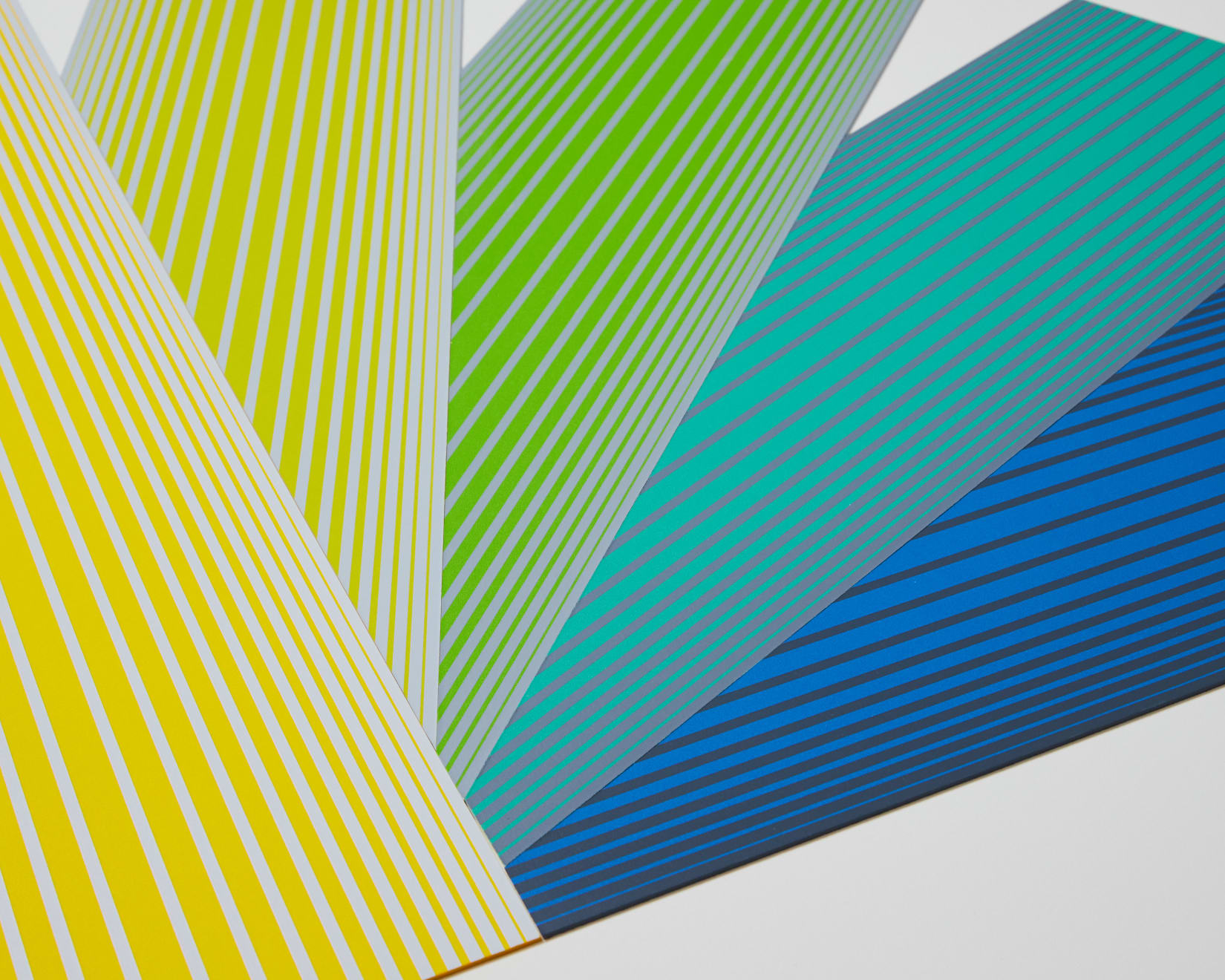Richard Anuszkiewicz, Grey Tinted Rainbow, 1991