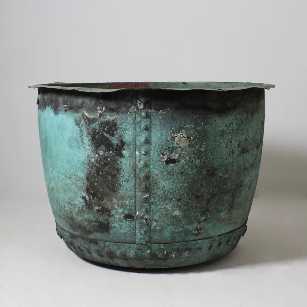 Very Large 19th Century Copper Planter / Log Bin ( sold )