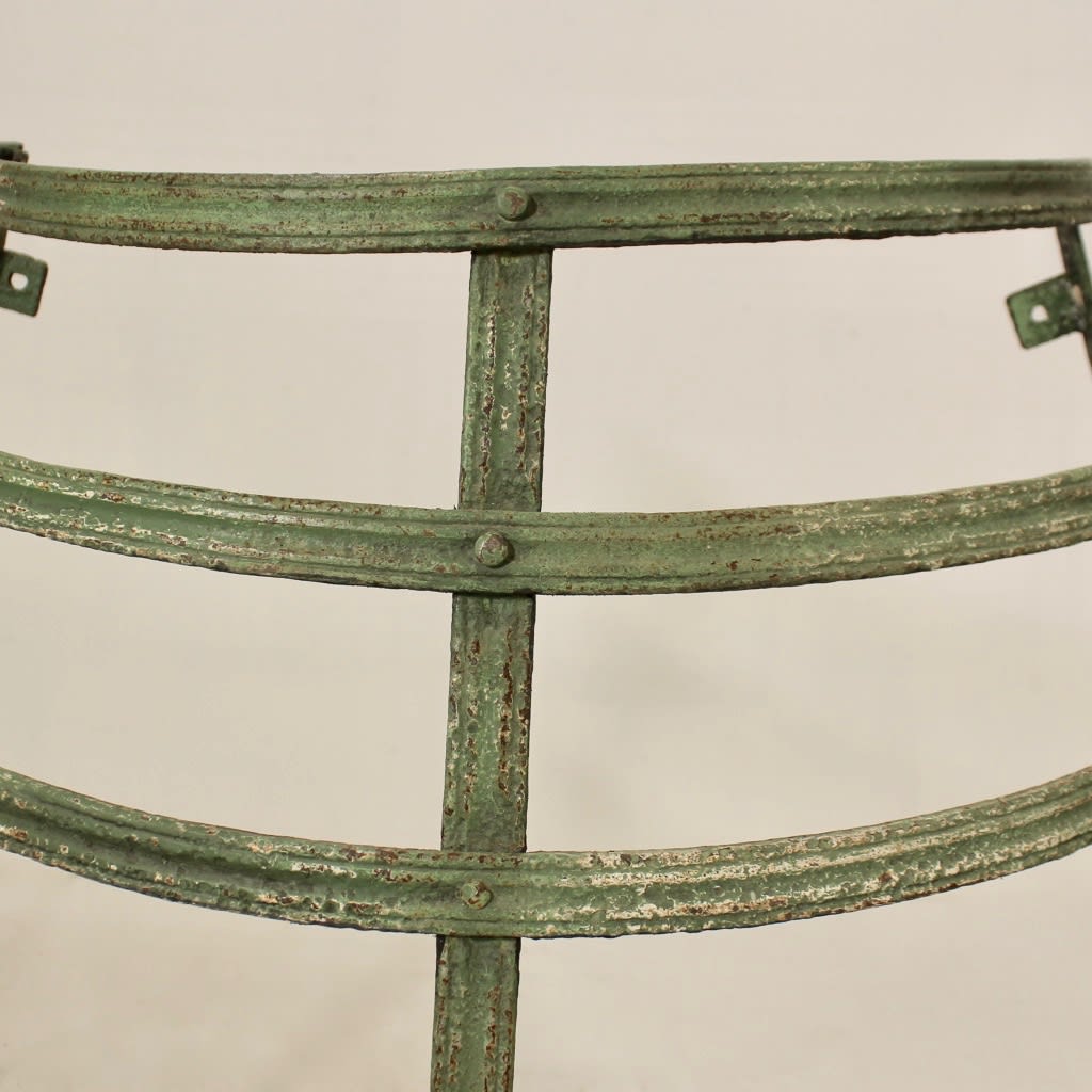 Regency Wrought Iron Tree Seat