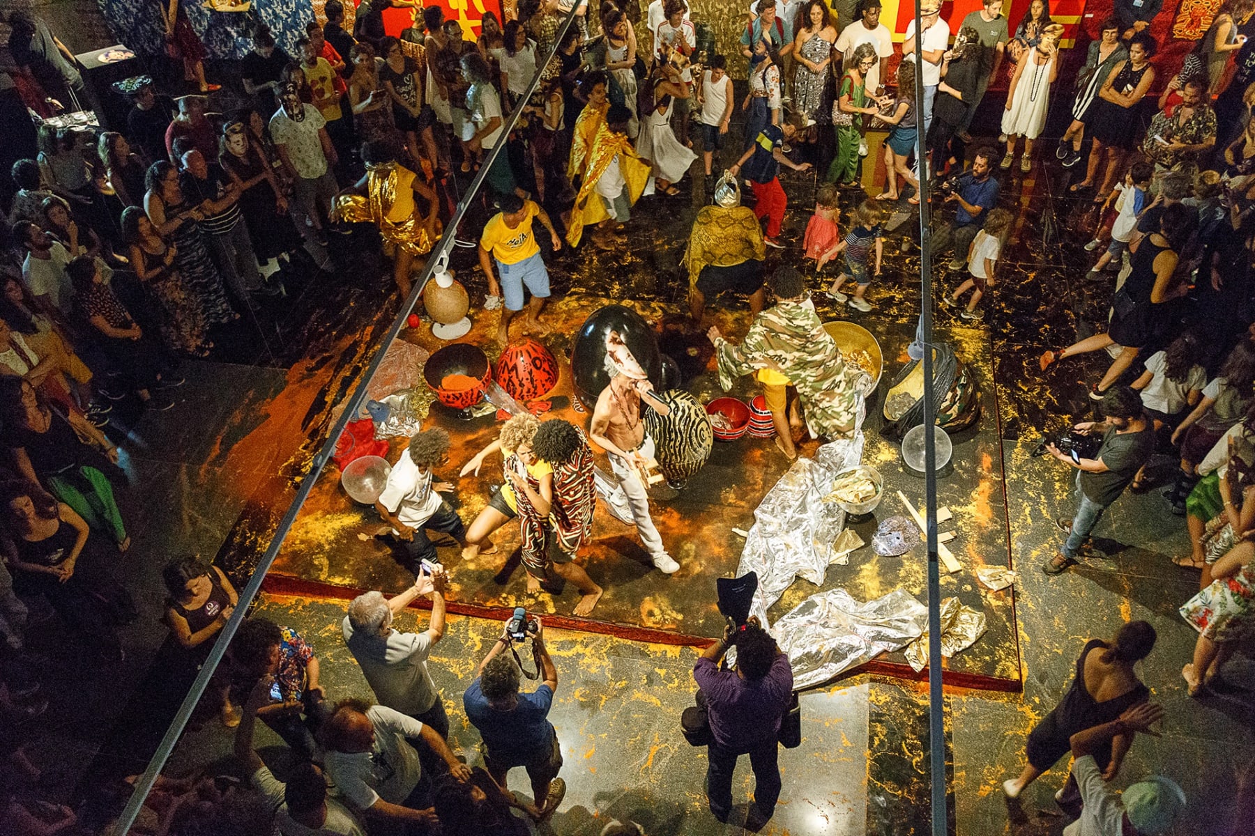 Luz com Trevas | Espaço BNDES | Rio de Janeiro, Brasil, 2018