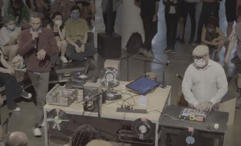 Performance de ativação da obra deposição, de Daniel de Paula, Marissa Lee Benedict and David Rueter | 34ª Bienal de São Paulo | São Paulo, Brazil, 2021