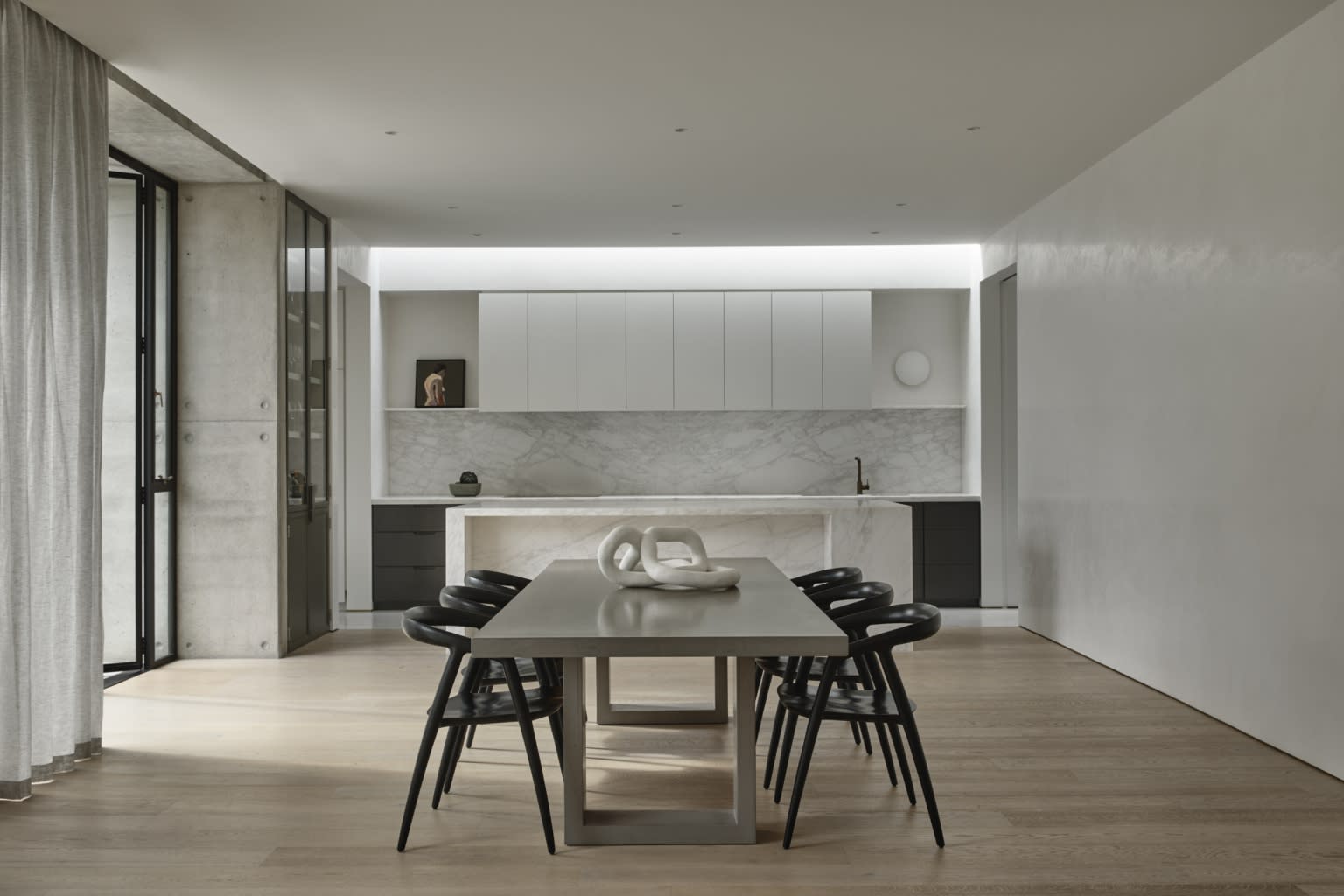 RE Residence by Inglis Architects. Styled by Kate. Photographed by Derek Swalwell.