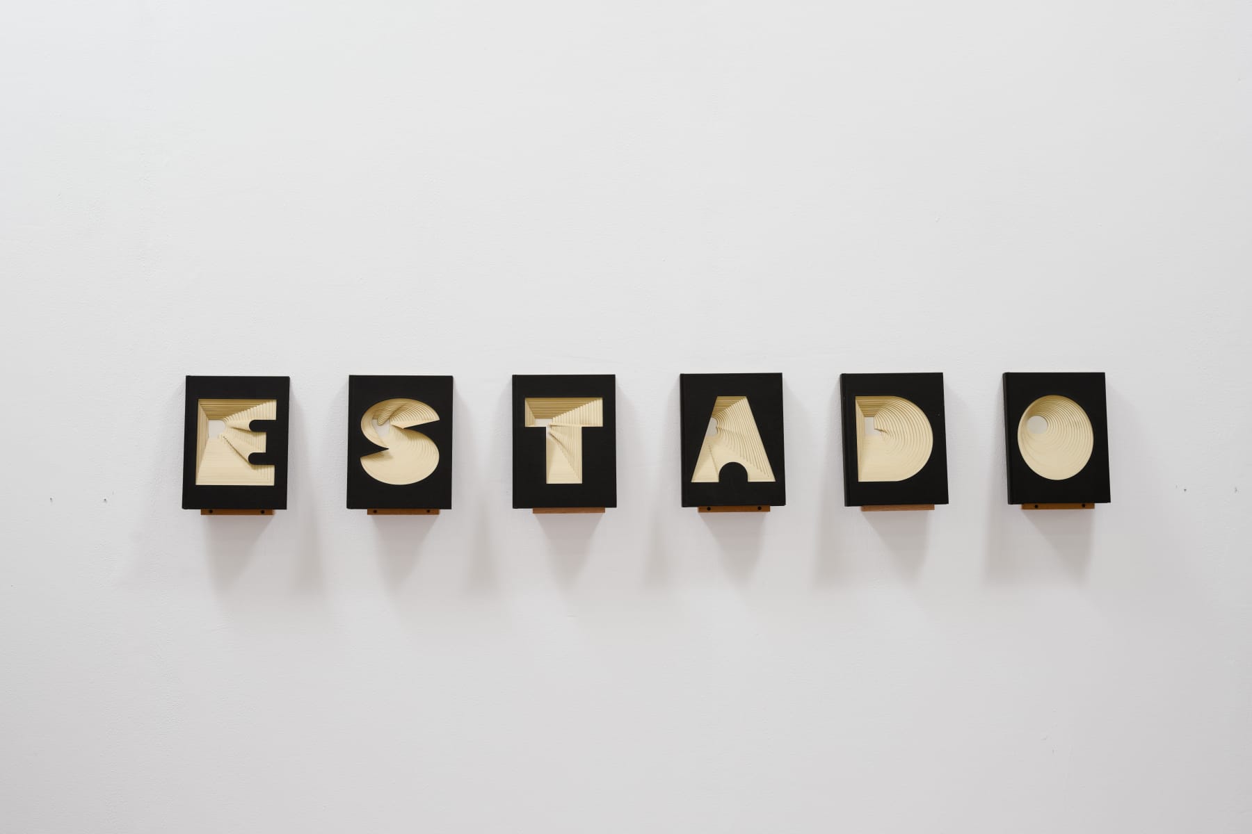 Marco A. Castillo, Estado/Pueblo, 2021