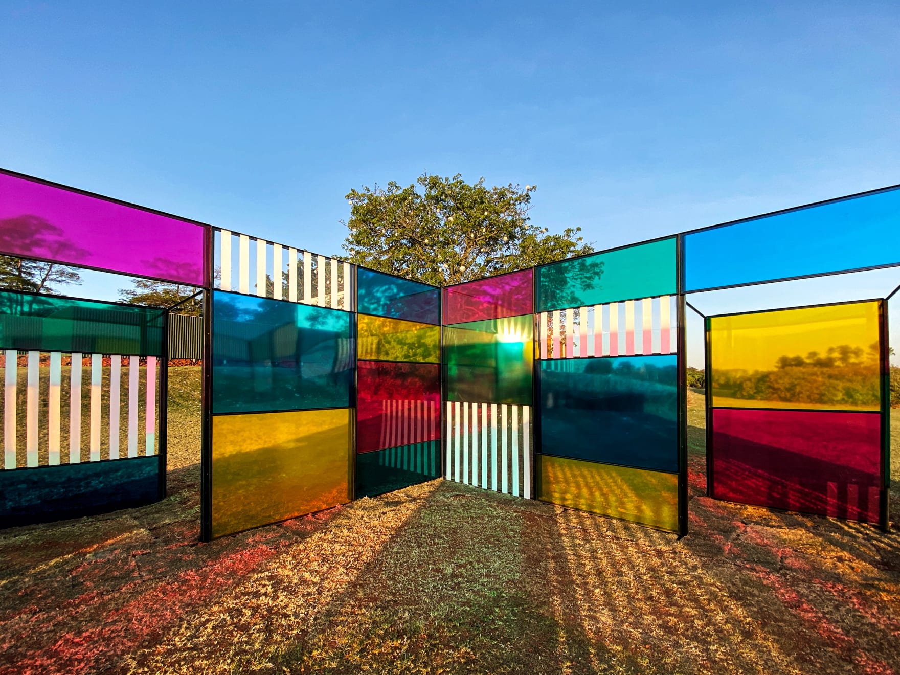 Daniel Buren, The Exploded Hut: homage to Oscar Niemeyer, situated work, 2015
