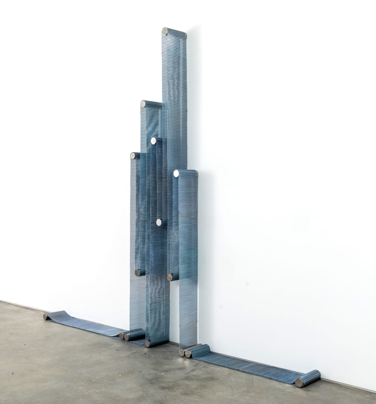 Artur Lescher, Wall river, 2019