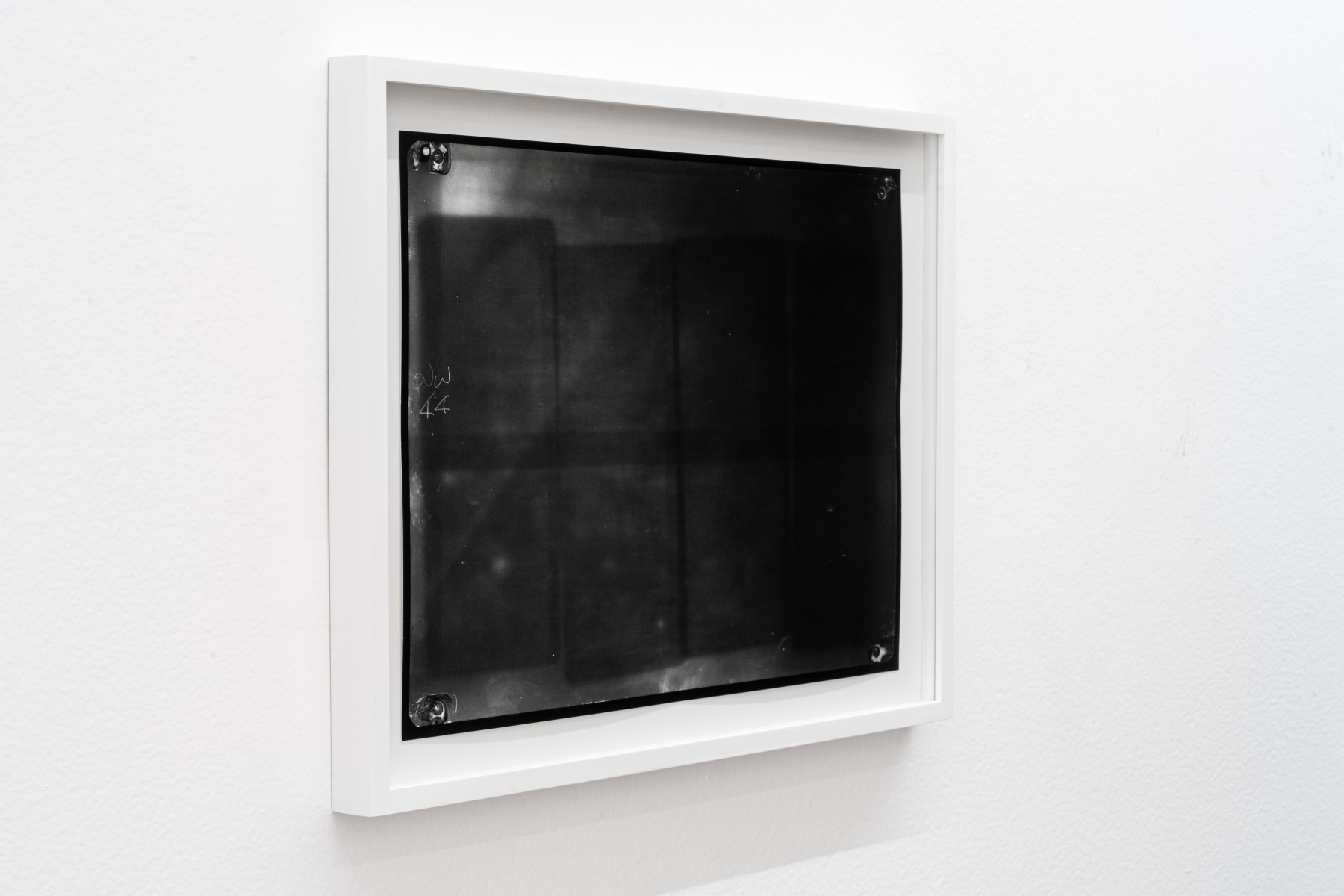 Alice Miceli, Chernobyl Project | Fragment of a field VIII | 5.908 µSv, 2007/2010