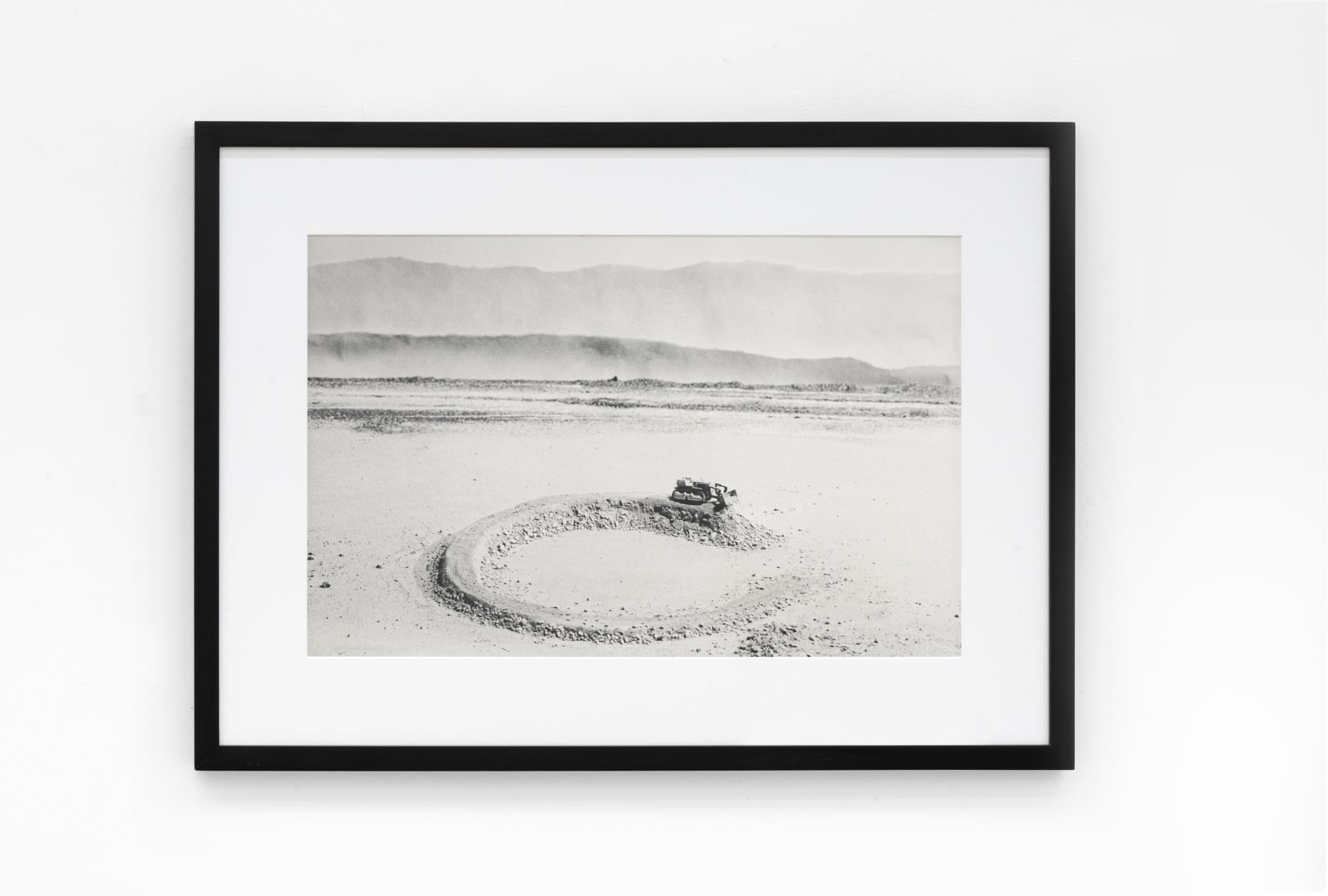 Vik Muniz, Earthworks Brooklyn: Brooklyn, NY (Amarillo Ramp, after Smithson), 1999/2013