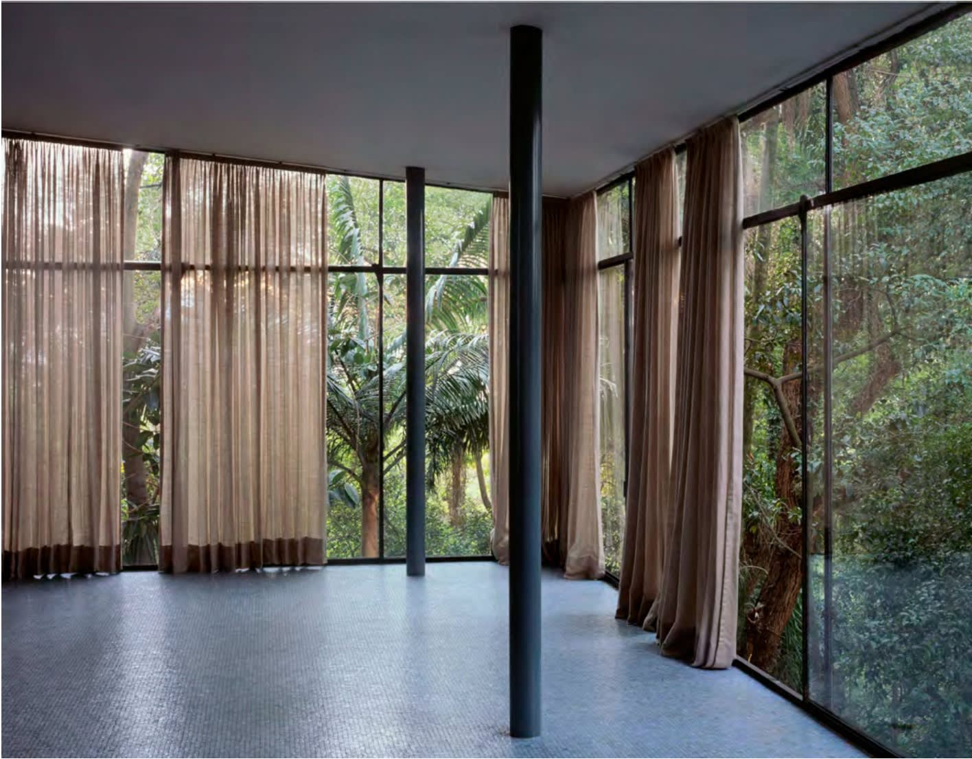 Caio Reisewitz, Casa de Vidro, 2013