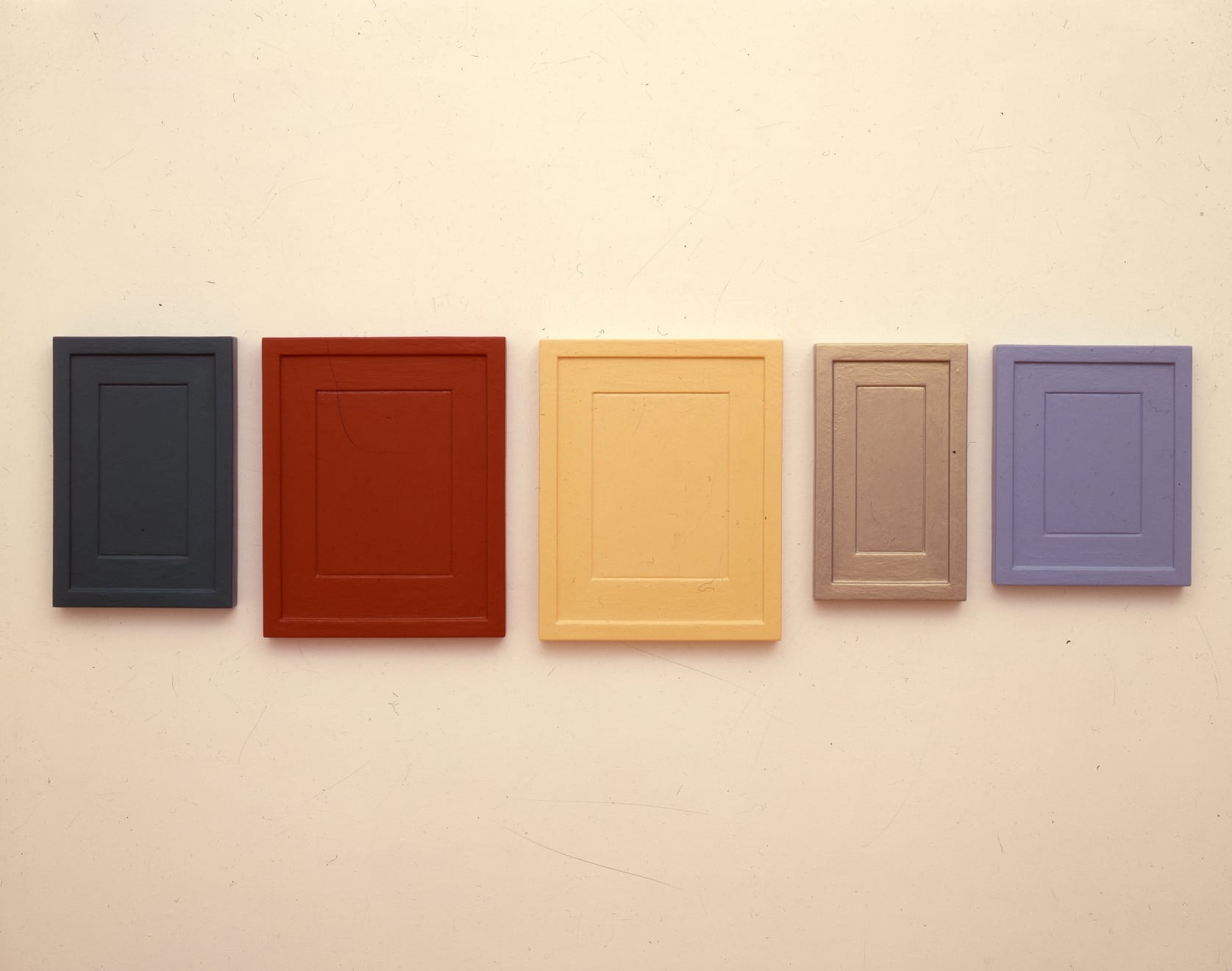 Allan McCollum, ¨Collection of Five Plaster Surrogates¨, 1982