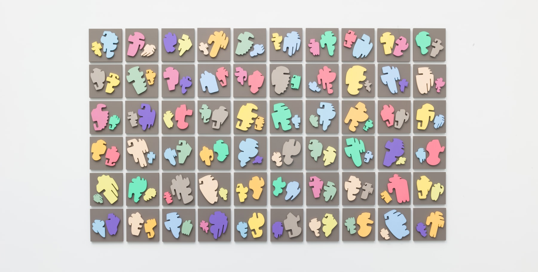 Allan McCollum, ¨The Shapes Project: Collection of Sixty Perfect Couples¨, 2005/2014