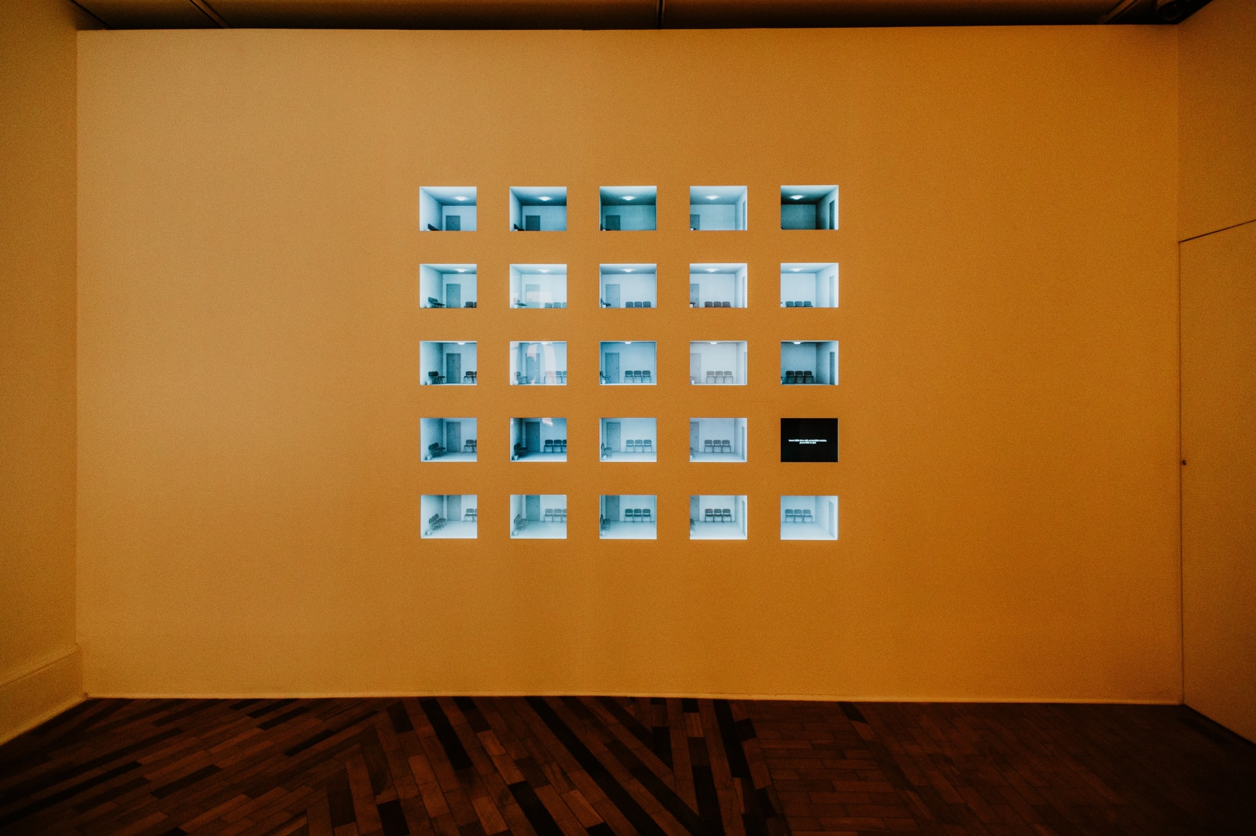 Leandro Erlich, The Room - Surveillance, 2006/2017