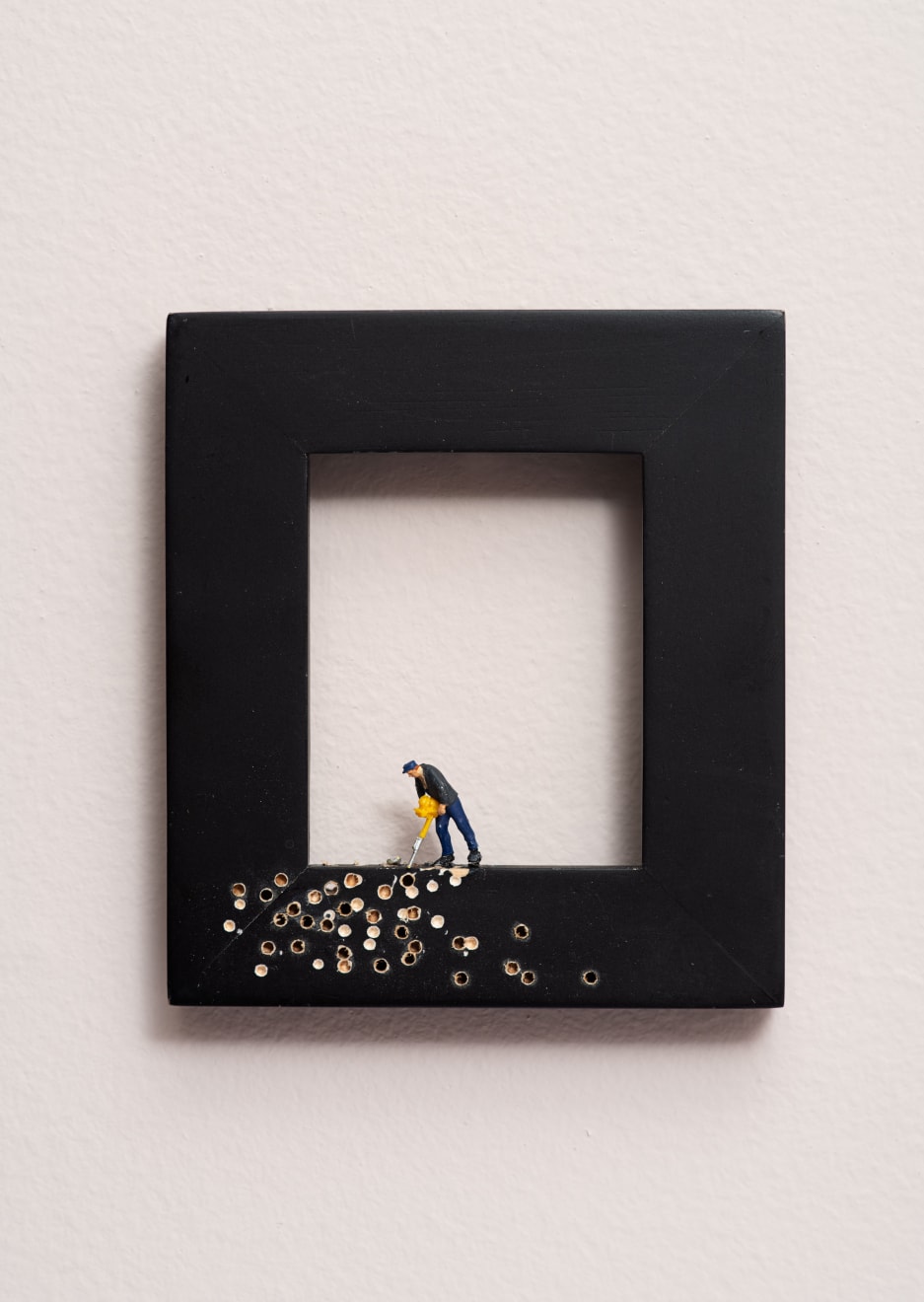 Liliana Porter, “The Task (Holes)”, 2024