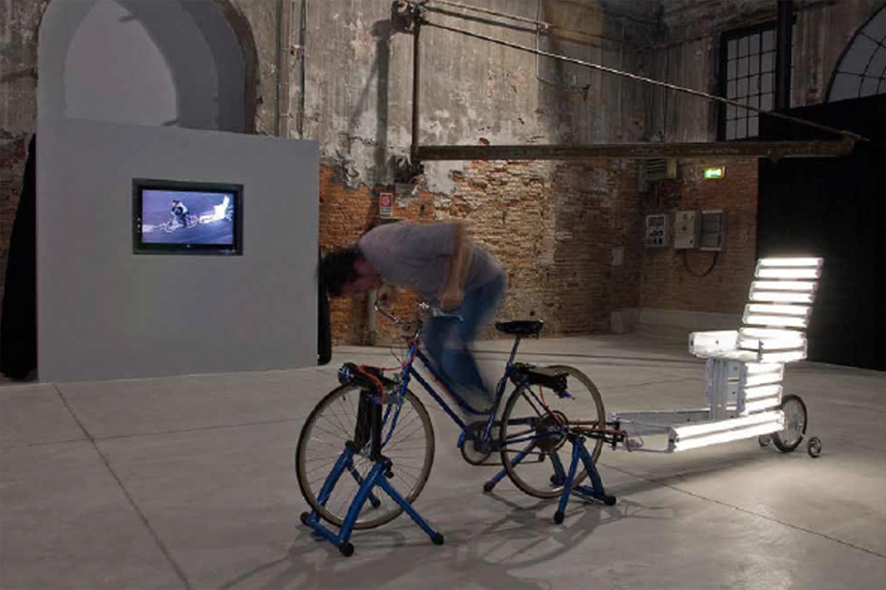 Iván Navarro, “Resistance”, 2009