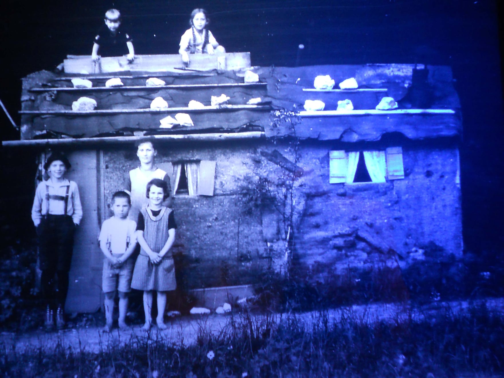 Rochelle Costi, “Casinha”, 2011