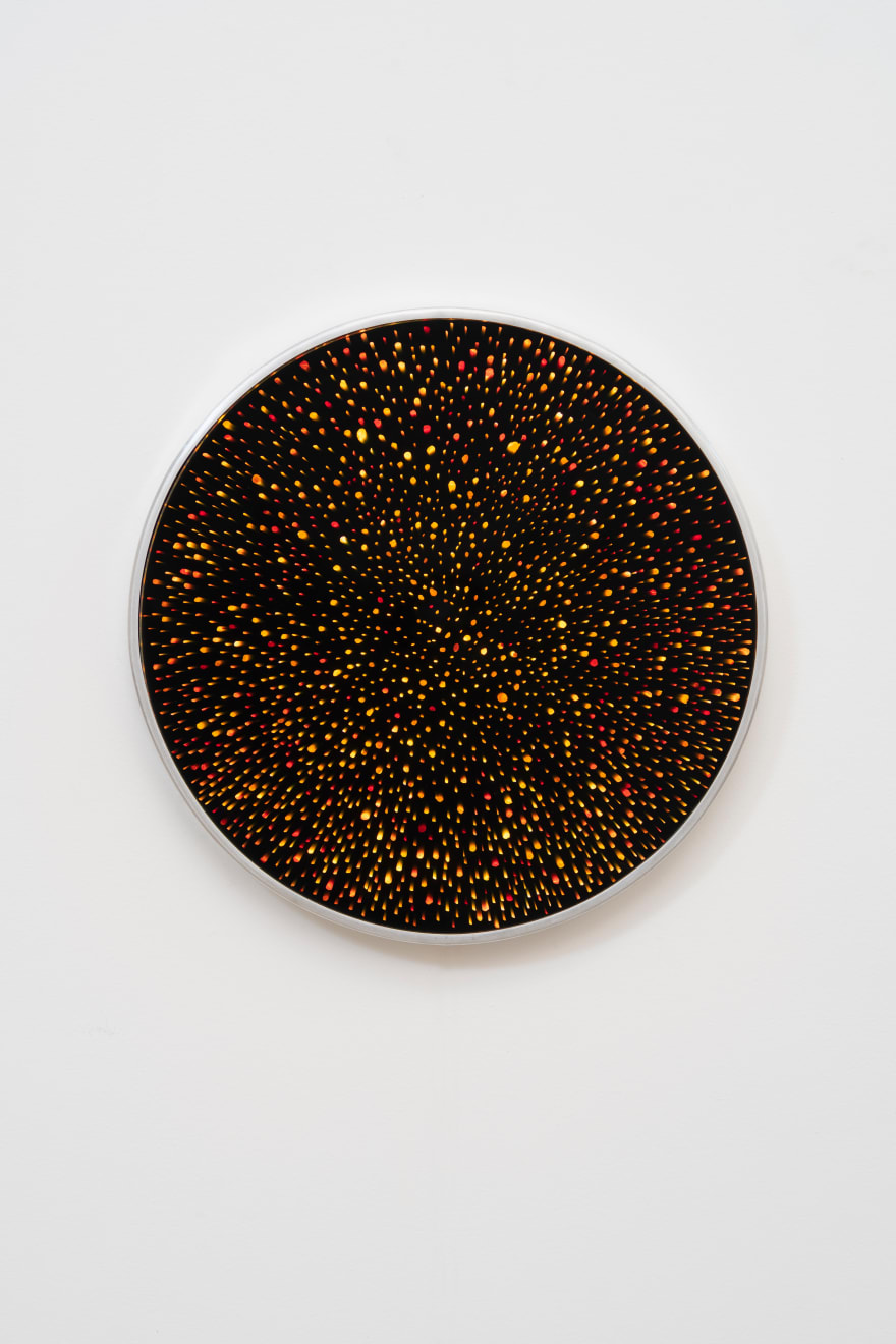 Iván Navarro, Eclipse (Yellow to Red), 2022