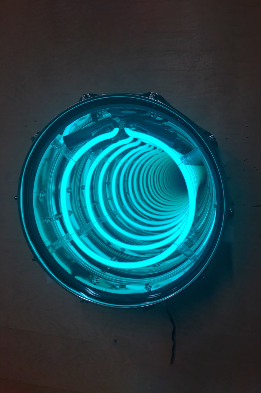 Iván Navarro, “War Hole X”, 2018