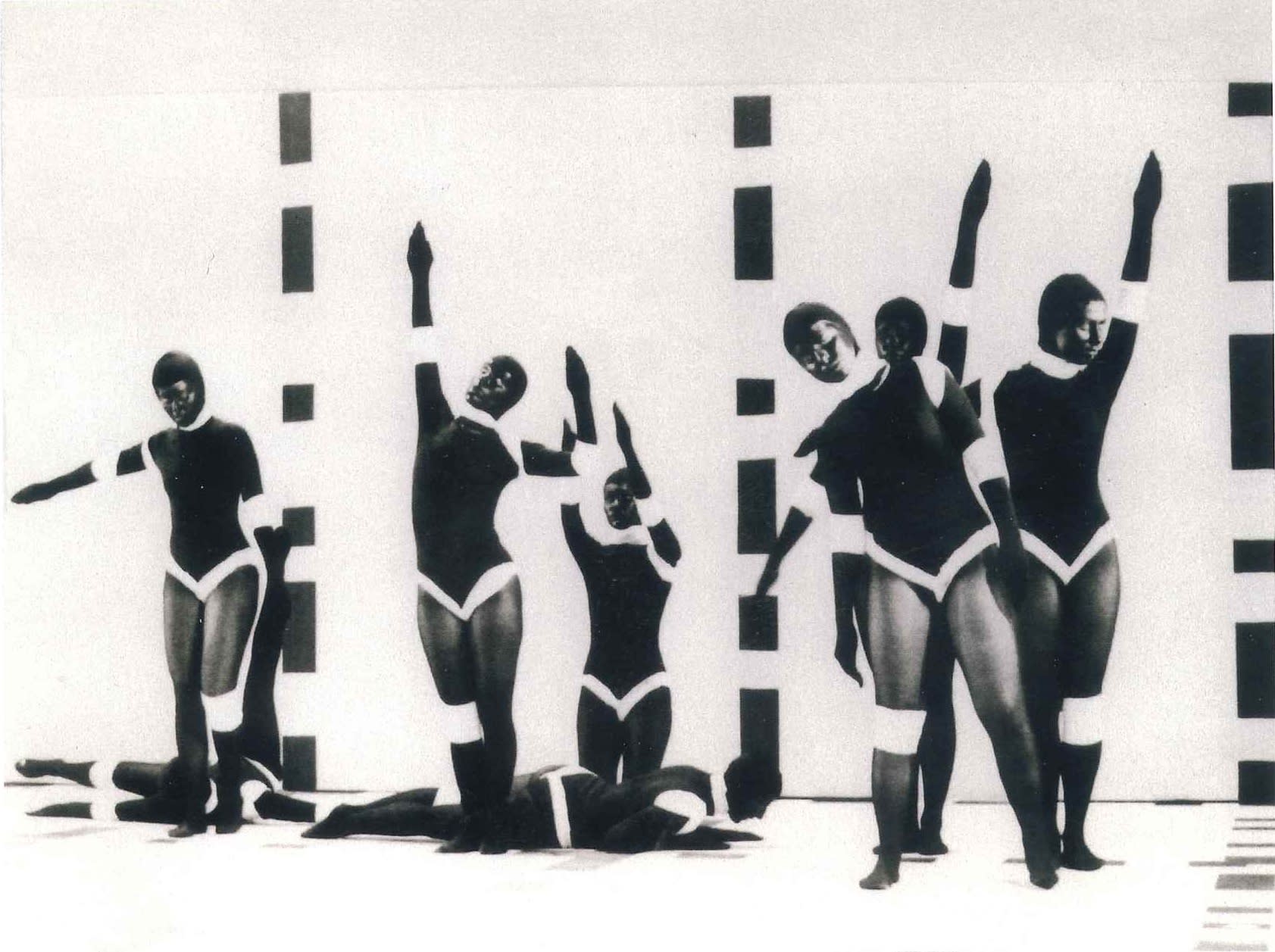 Analivia Cordeiro, M3x3 Dance Performance, 1973/2024