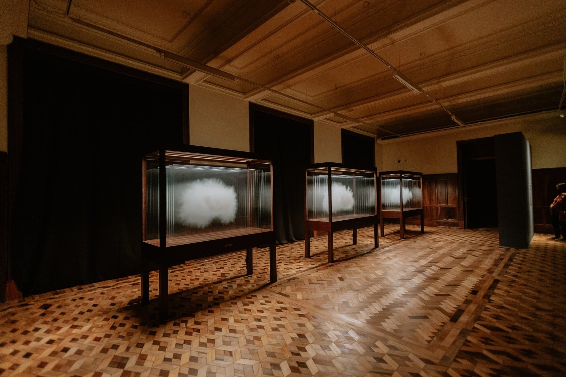 Leandro Erlich, The Cloud - Brain, 2018