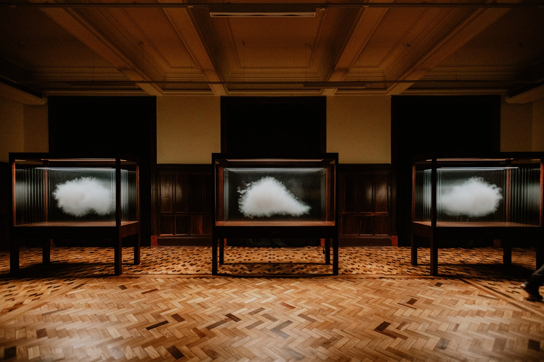 Leandro Erlich, The Cloud - Brain, 2018